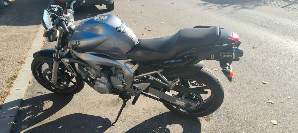 Vând Yamaha FZ6N