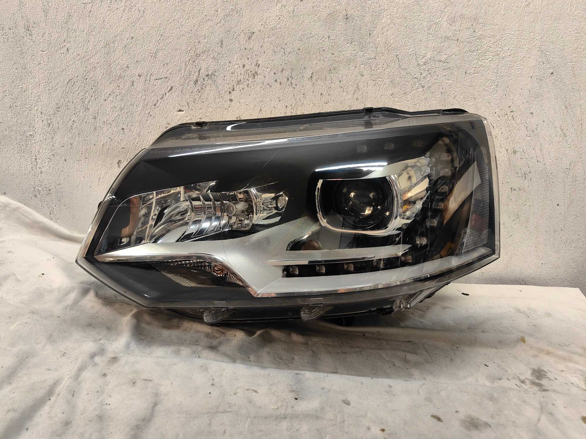 Оригинален фар Vw T5 Transporter Face Led Bixenon