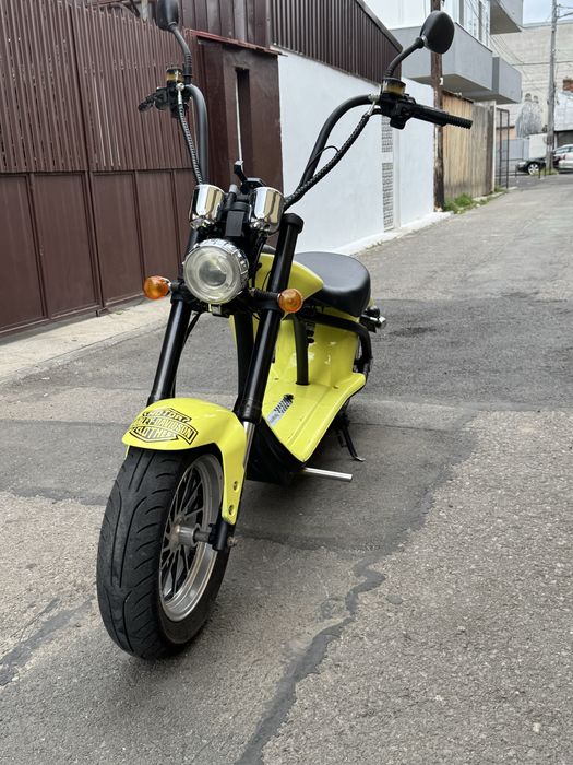 Scuter electric.