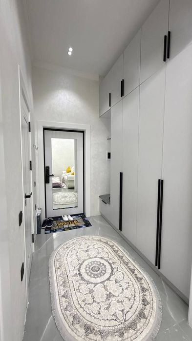 kvartira 2 xona 550 sharoyitlari bor