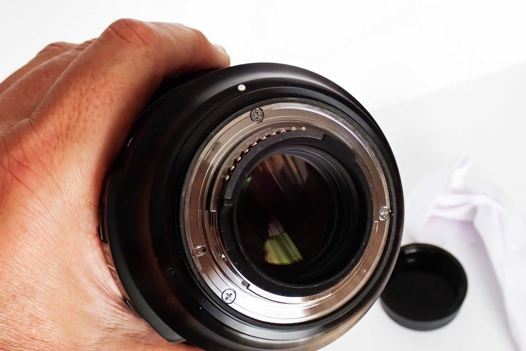 Sigma 135 mm. f1.8 Art за Nikon