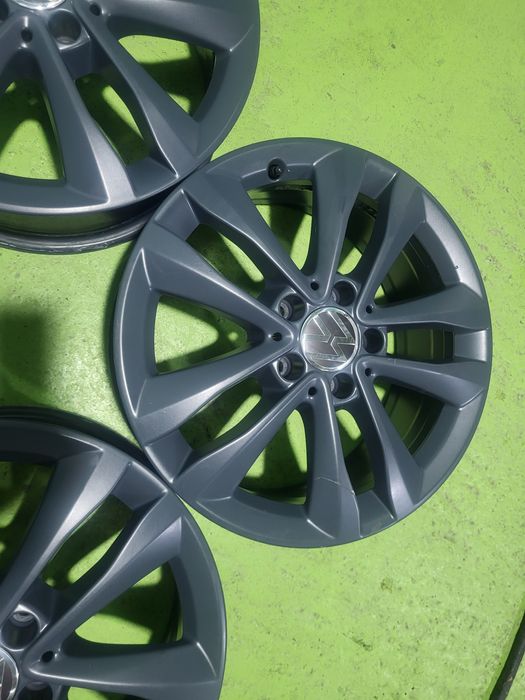 17 5x112 Vw Golf 5 6 7 Touran Caddy Skoda Audi 5х112
