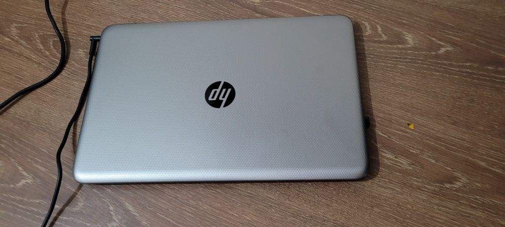 Продаётся ноутбук HP 15-af120ur