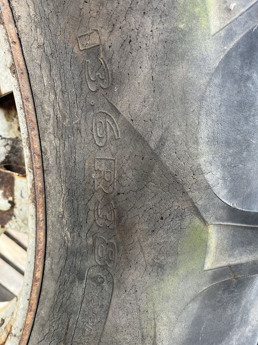 Roti tractor 13.6 -R38