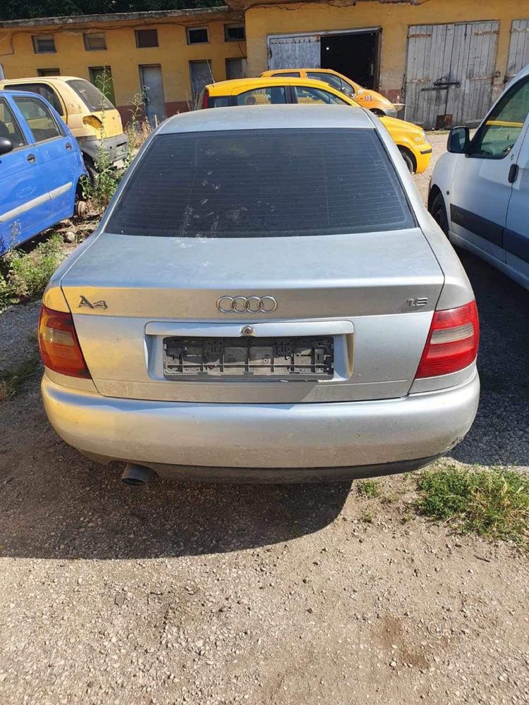 Audi A4 Sedan B5 / Ауди А4 Седан Б5 1.8 125 к.с