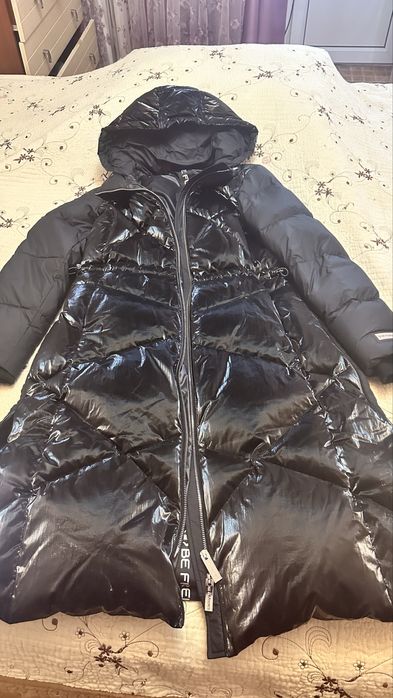 Итальянский пуховик новый