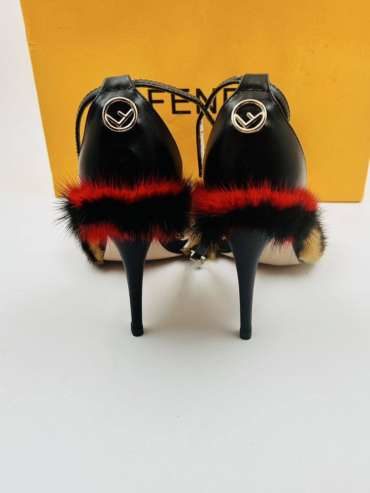 Fendi дамски оригинални сандали
