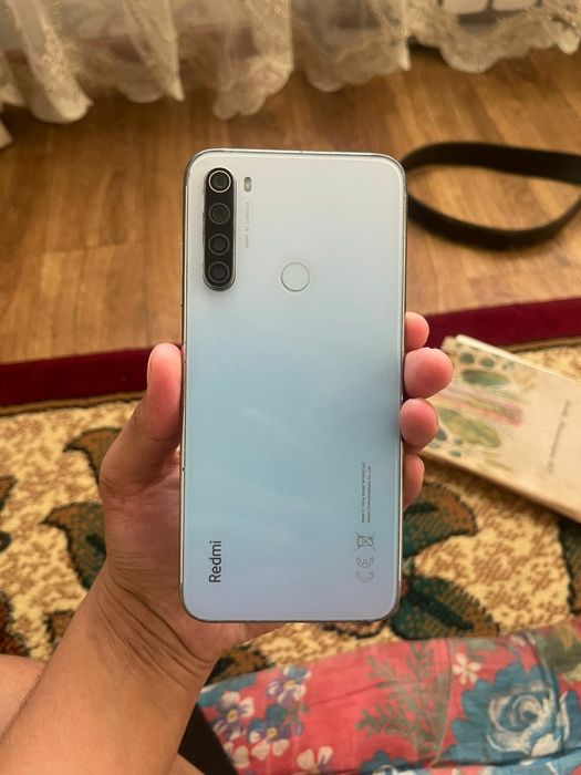 Продам Redmi note 8