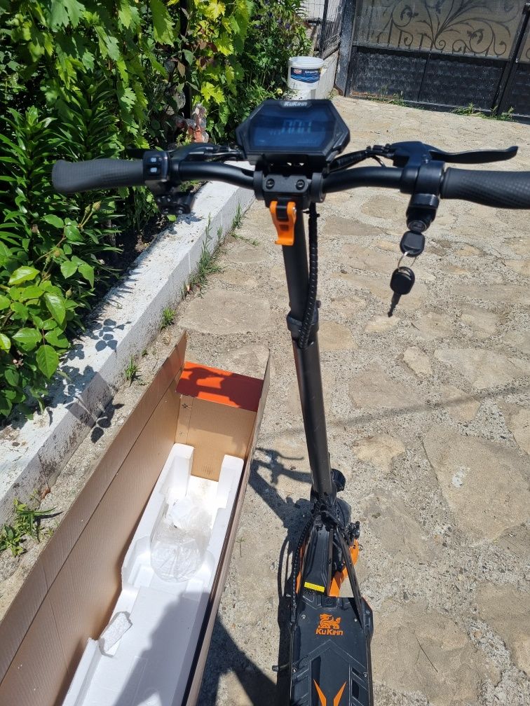 Trotineta Kukirn g2 pro
