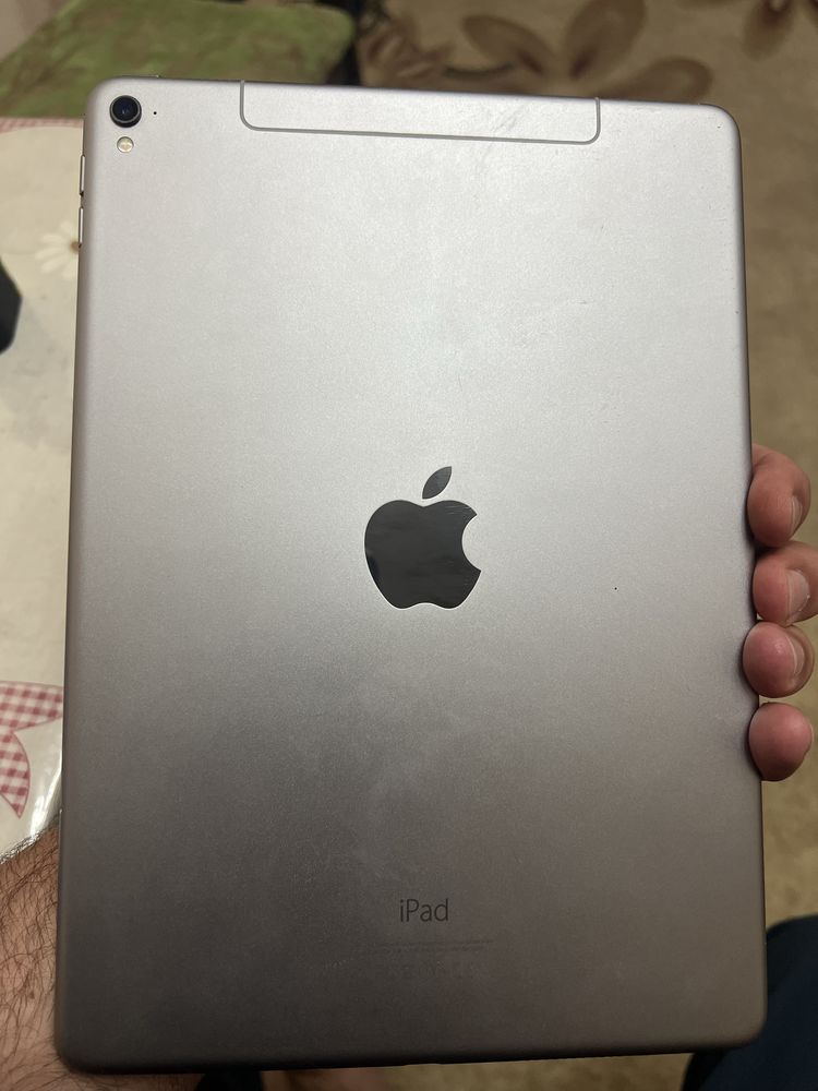 Планшет iPad Pro