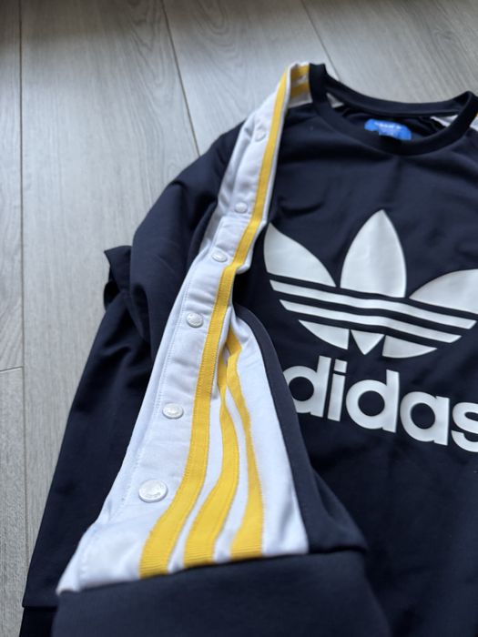 Aidas/Adidas originals bluze