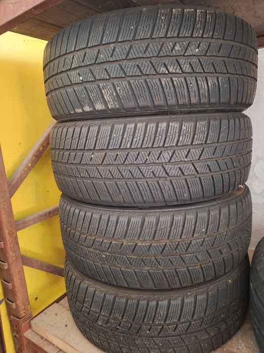 Зимни гуми 215/50 R 18 Barum