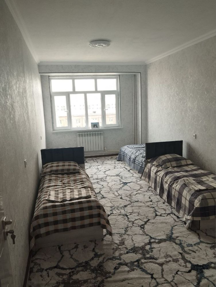 Ижарага уй бор кизларга