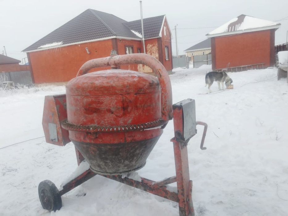 Продам бетономешалку