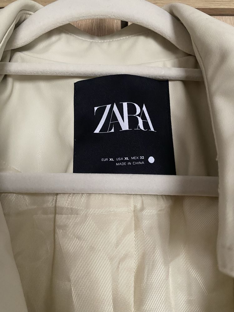 Trench Zara dama