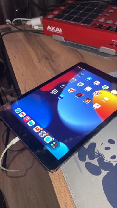 Ipad 2017 с кнопкой home