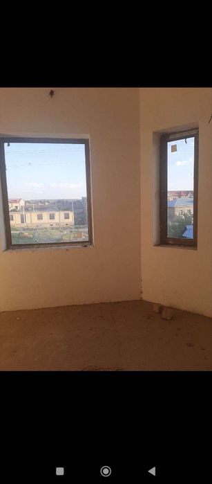 Хасанбой. 12-соток. 16-ком. 3-этажный. Фасад 40/30. Можно в рассрочку.