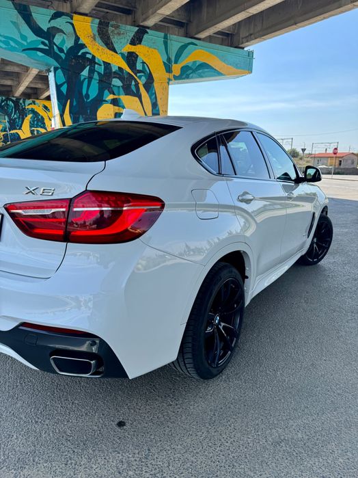 BMW x6 an 2018 4.0 313 cp
