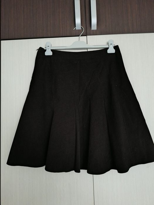 Fustă până la genunchi maro