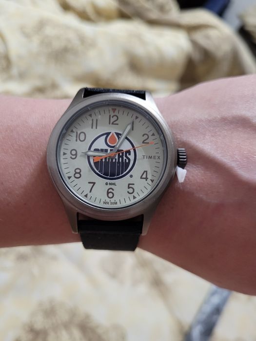Timex NHL 40 mm часы