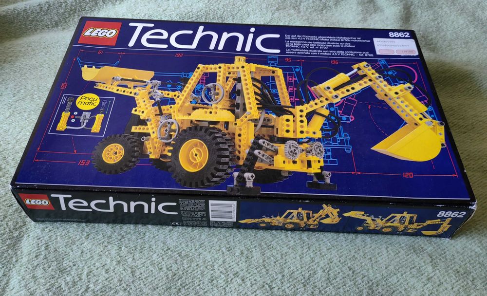 Продавам Лего,LEGO Technic от 1988г. Модел-8865 кола и 8862-багер