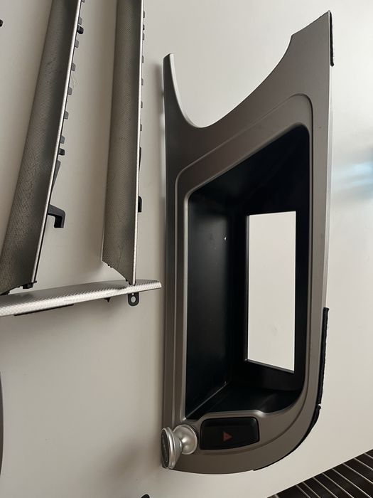 Комплект лайсни за Ауди А4