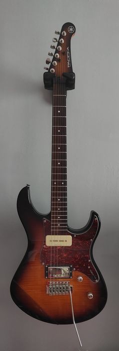 Електрическа китара Yamaha Pacifica 611VFM