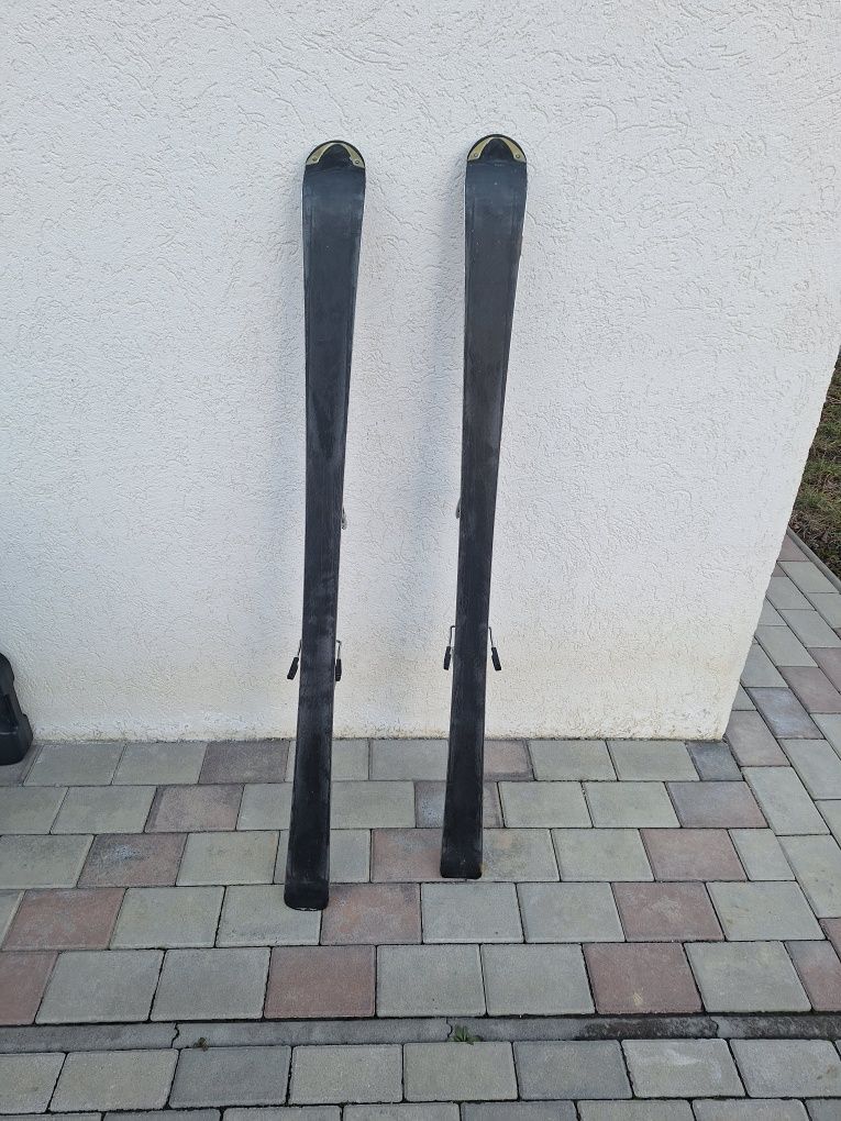 Vând schiuri 150 cm