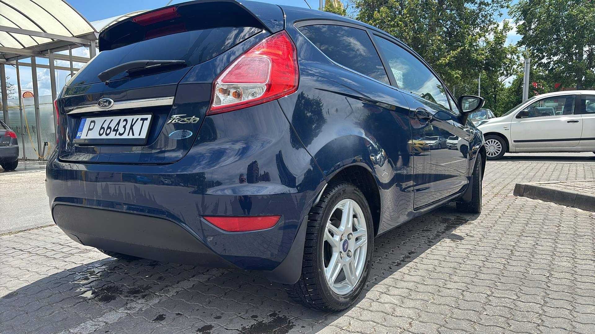 продавам ford fiesta  1.4