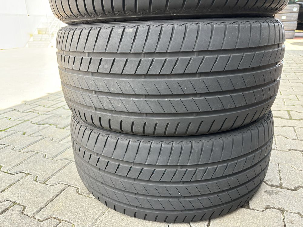 Перфектни Летни Гуми Bridgestone 275/45/20 със 305/40/20 RSC DOT3722
