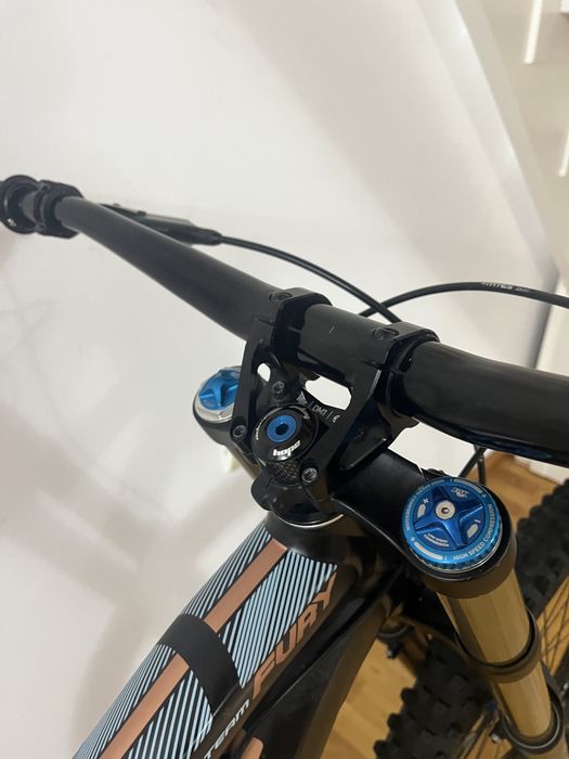 Bicicleta Dh GT fury