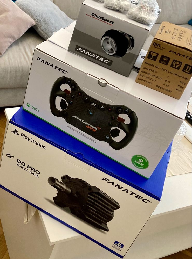 Fanatec DD Pro 8nm Playstation / Xbox / PC
