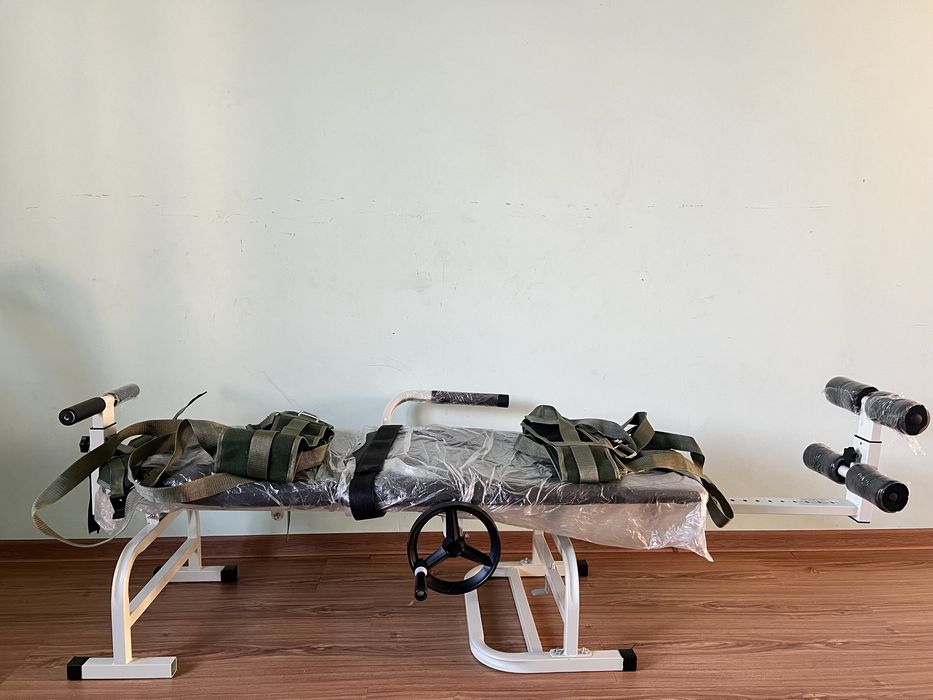 Продаю новый ортопедический стол для вытяжки позвоночника