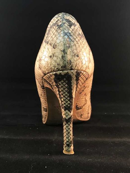 Pantofi de piele, model piele de sarpe, LK Benett, nr 37