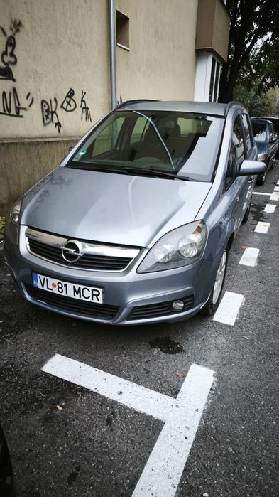 Opel Zafira 7 locuri