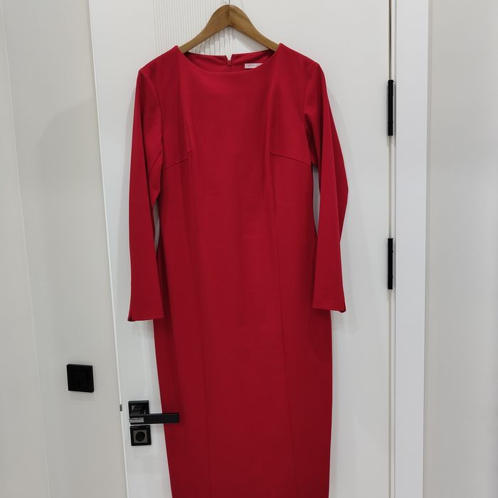 Продаю красное платье Olga Skazkina