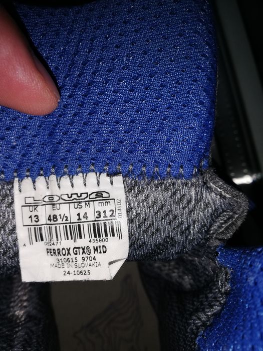 Vand ghete Lowa cu Gore-tex nr 48