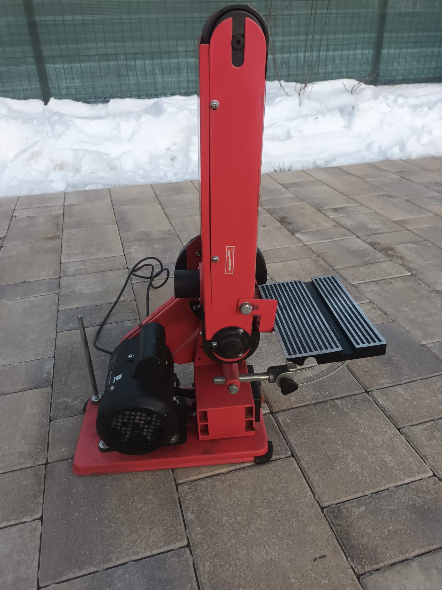 Slefuitor cu banda Einhell