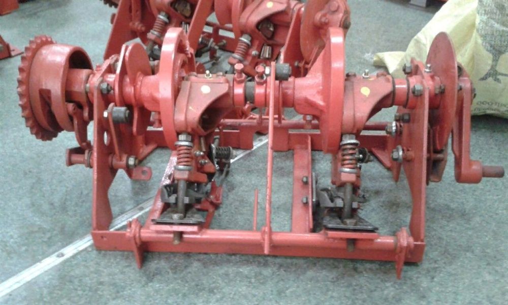 Продам вязальный аппарат пресс-подборщика "кыргыстан"