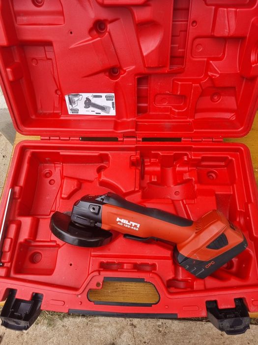 Flex hilti ag 125 a22  impecabil. Cutie si baterie