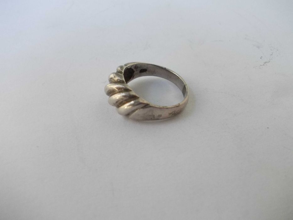 Inel vechi din argint 44