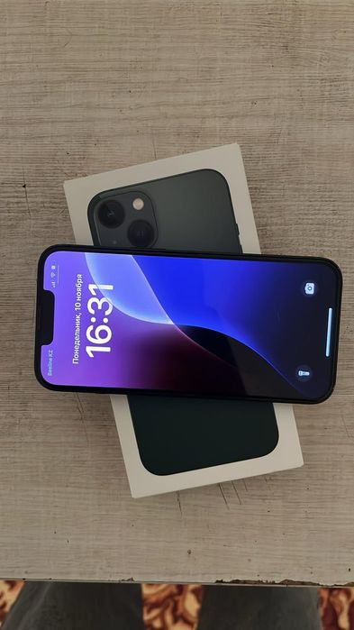 Продаю айфон 13мини и айфон 13