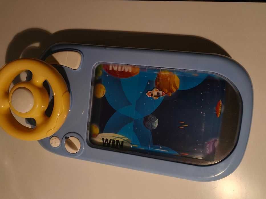 Jucarie masina de condus cu volanul