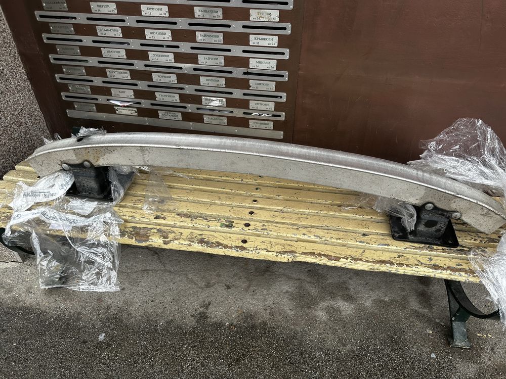 Задна греда броня Мерцедес R class Mercedes