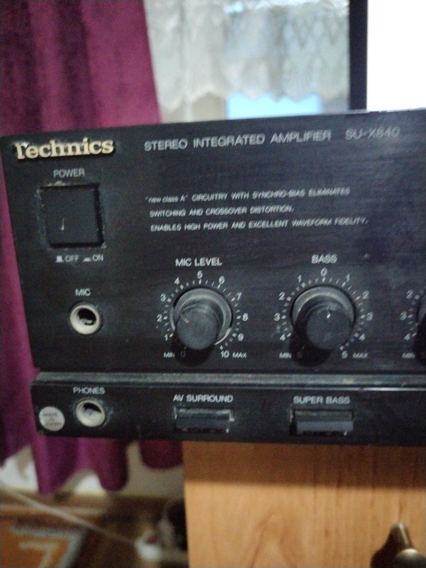 Amplificator Technics Su-x840 defect