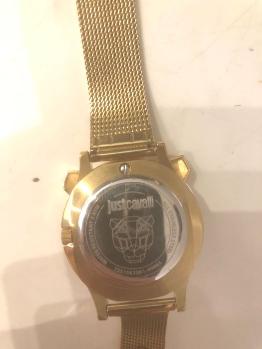 Just Cavalli часовник модел just tiger с подвижен капак
