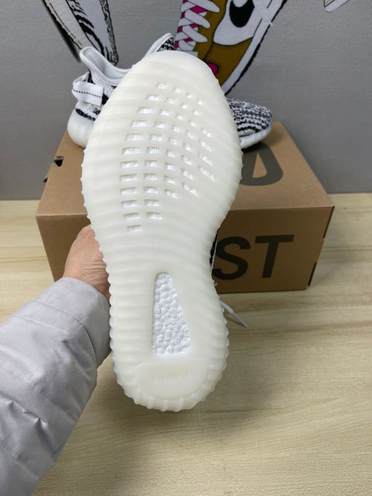 Yeezy zebra marime 40 real boost