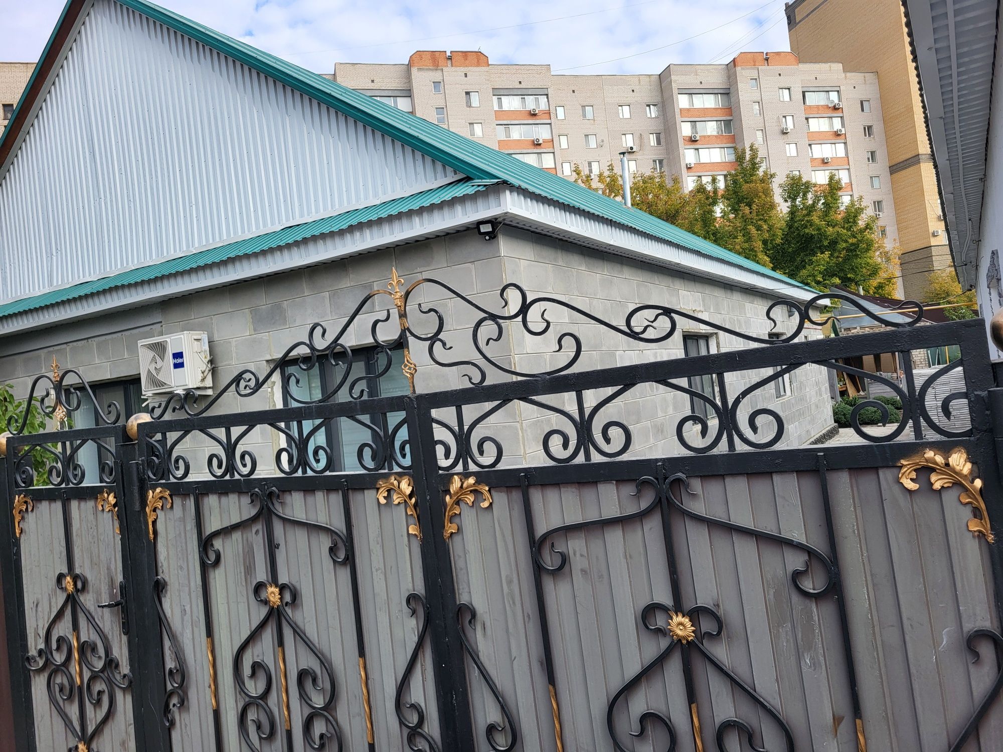 Продаю готовые ворота и калитка в отличном состоянии