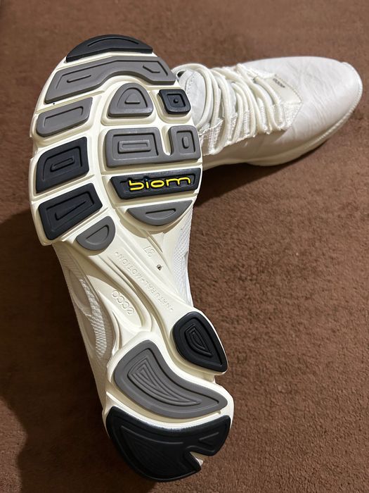 Дамски спортни обувки Ecco