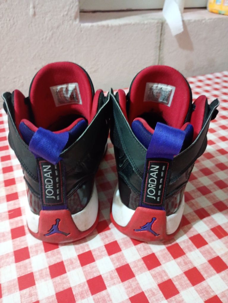 Jordan Jumpman Two Trey